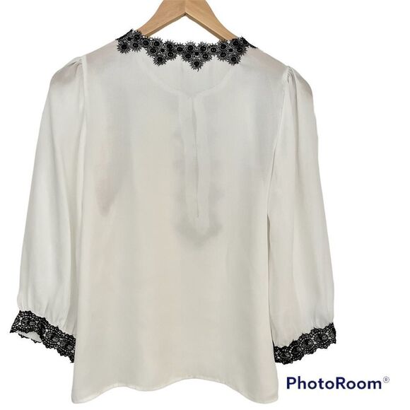 Gracia Cream Wide Sleeve Blouse - Picture 6 of 10